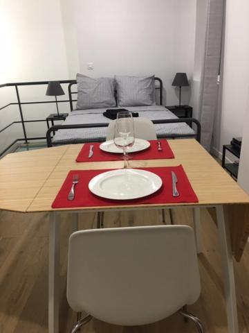 Cosy Quai Dion Bouton Apartment Puteaux